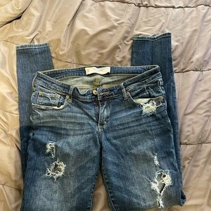 Abercrombie and Fitch size 8 ripped jeans